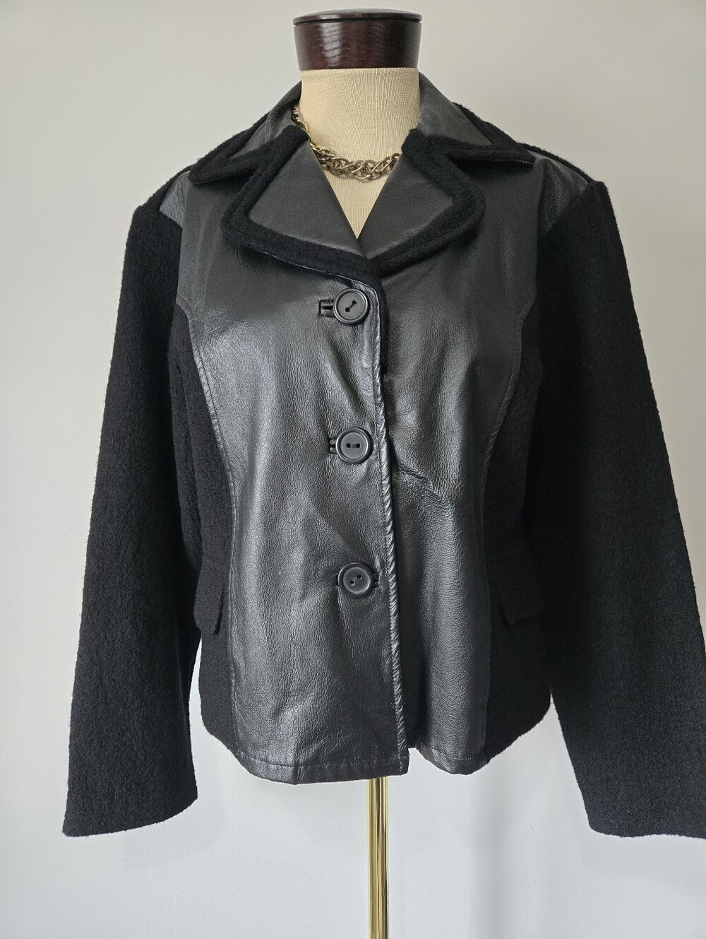 Victoria Harbour Vintage Black Leather & Boiled Wool Button Jacket. Size Large